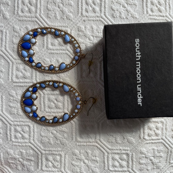 South Moon Under Blue Oval Dangle Earrings - Picture 5 of 5